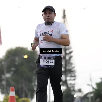 Runner Photo 7797696