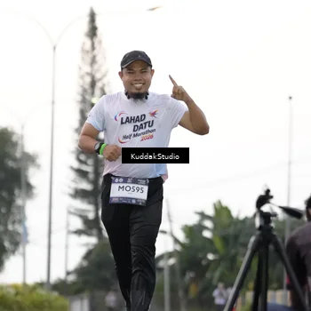 Runner Photo 7797700