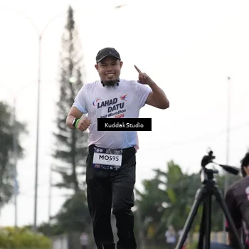 Runner Photo 7797701