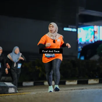 Runner Photo 7797728