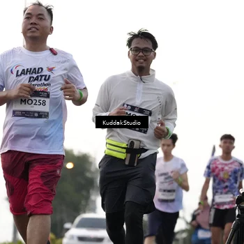 Runner Photo 7797746