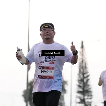 Runner Photo 7797832