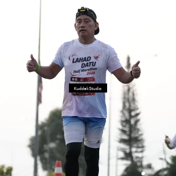 Runner Photo 7797849