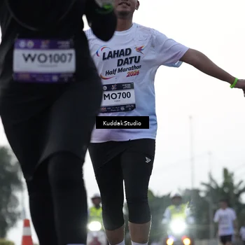 Runner Photo 7797874