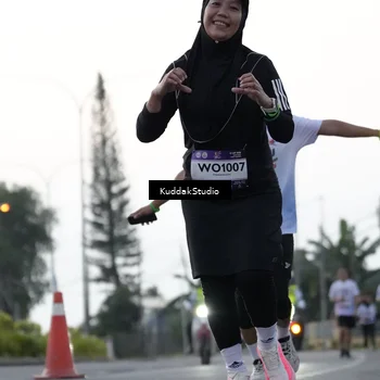 Runner Photo 7797875