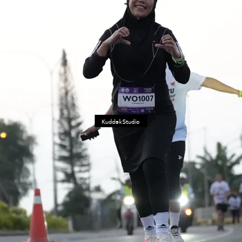 Runner Photo 7797876