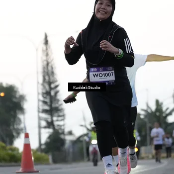 Runner Photo 7797878