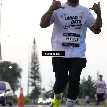 Runner Photo 7797921