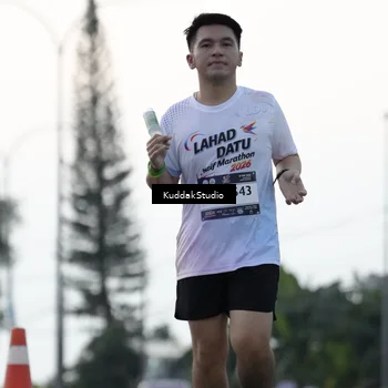 Runner Photo 7797931