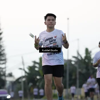 Runner Photo 7797934