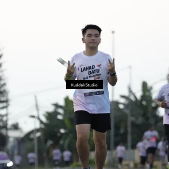 Runner Photo 7797937