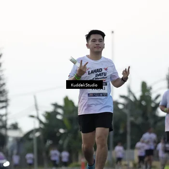Runner Photo 7797939