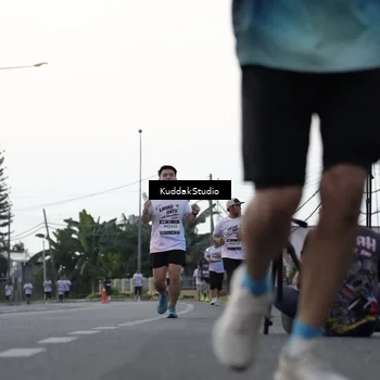 Runner Photo 7797945