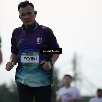 Runner Photo 7797951