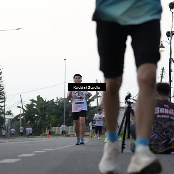 Runner Photo 7797953