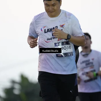 Runner Photo 7797966
