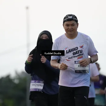 Runner Photo 7797975