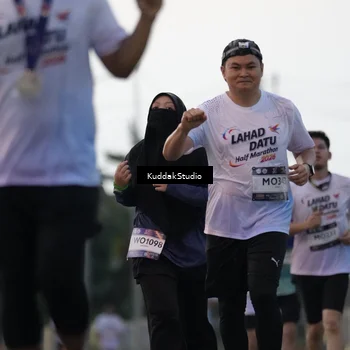 Runner Photo 7797982