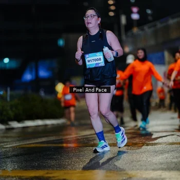Runner Photo 7798001