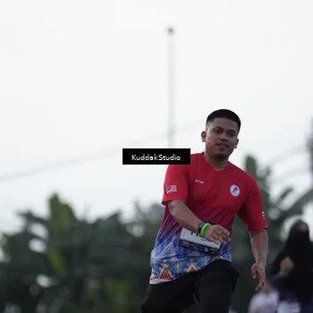 Runner Photo 7798014