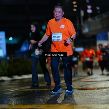 Runner Photo 7798019
