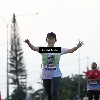 Runner Photo 7798027