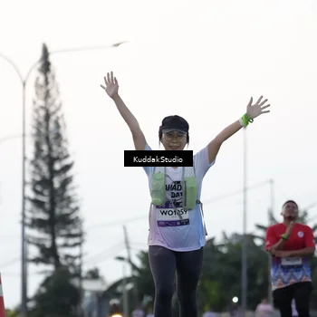 Runner Photo 7798028