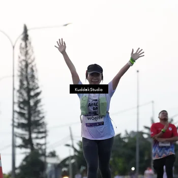 Runner Photo 7798029