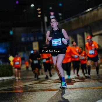 Runner Photo 7798041