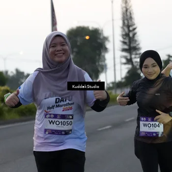 Runner Photo 7798063