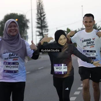 Runner Photo 7798069
