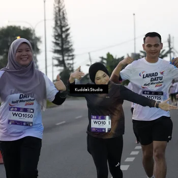 Runner Photo 7798070