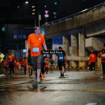 Runner Photo 7798110