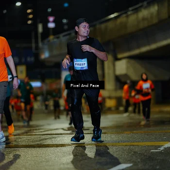 Runner Photo 7798115