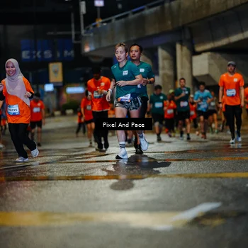 Runner Photo 7798156