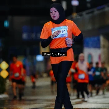 Runner Photo 7798160