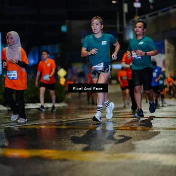 Runner Photo 7798181