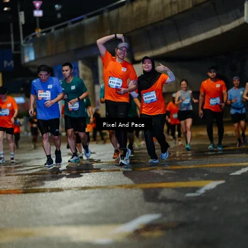 Runner Photo 7798184