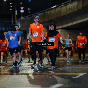 Runner Photo 7798190