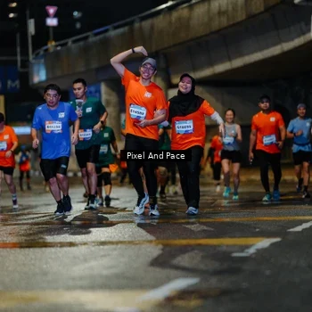 Runner Photo 7798213