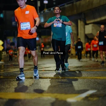 Runner Photo 7798341