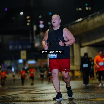 Runner Photo 7798385