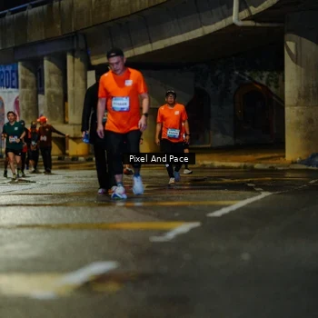 Runner Photo 7798393