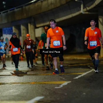 Runner Photo 7798499