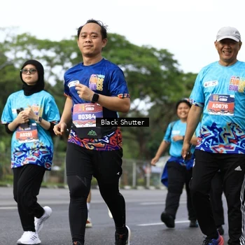Runner Photo 7798500