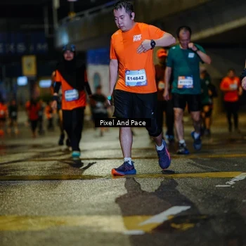 Runner Photo 7798502