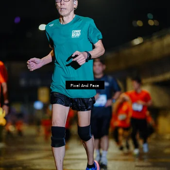 Runner Photo 7798549