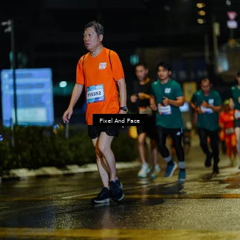 Runner Photo 7798594