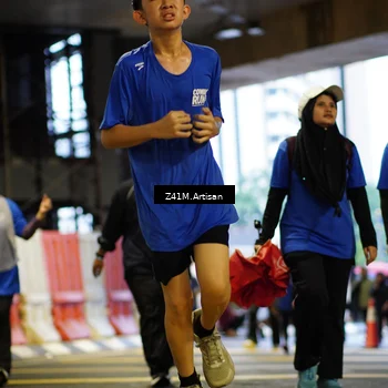 Runner Photo 7798600