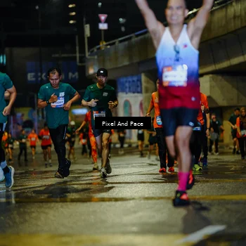 Runner Photo 7798604